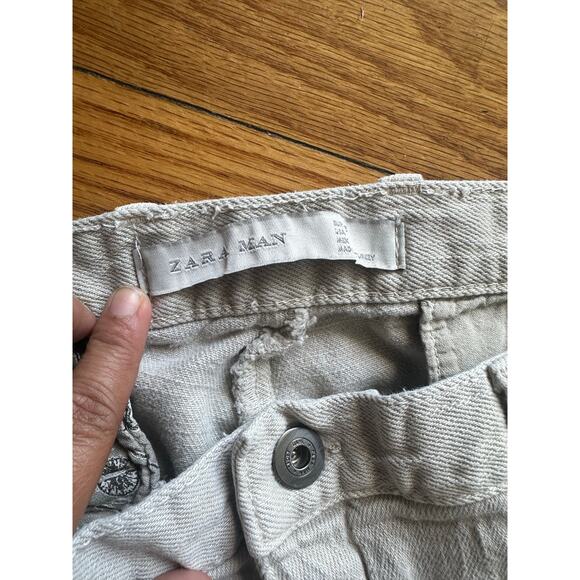 Zara Man 100% Cotton Light Wash Jeans – Raw Hem – Size 32 - Picture 7 of 14